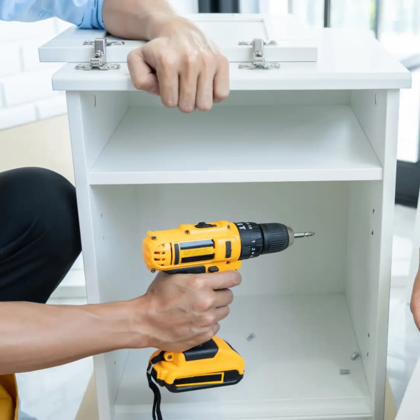 Shelves Fixing in dubai